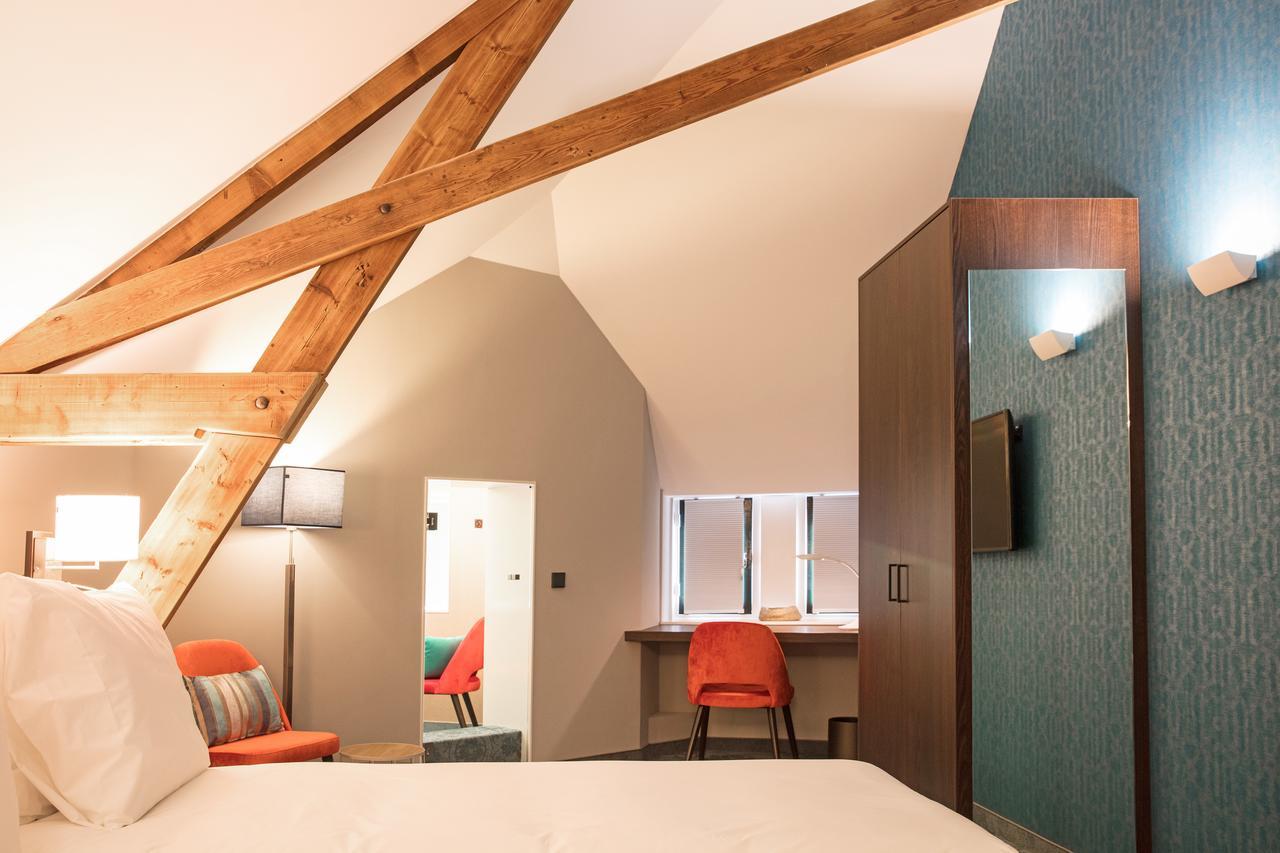 Hotel De Koppelpaarden Лихтенворде Экстерьер фото